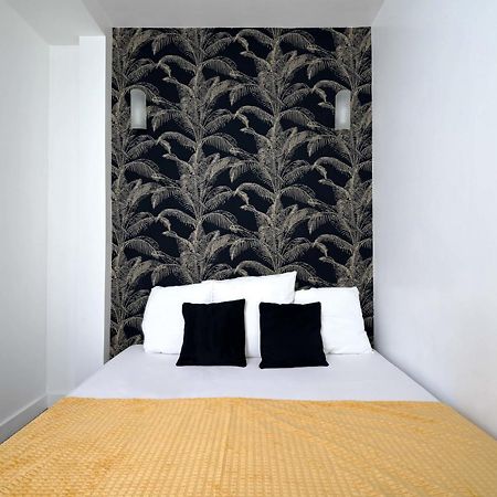 2 Bed Modern Fully Furnish Flat,Close To Buttes Chaumon Park Apartamento Paris Exterior foto